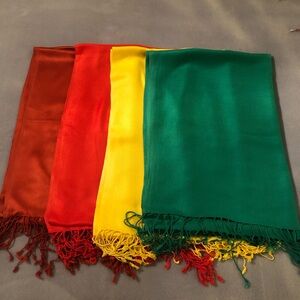 Fringe Pashmina Scarves Set